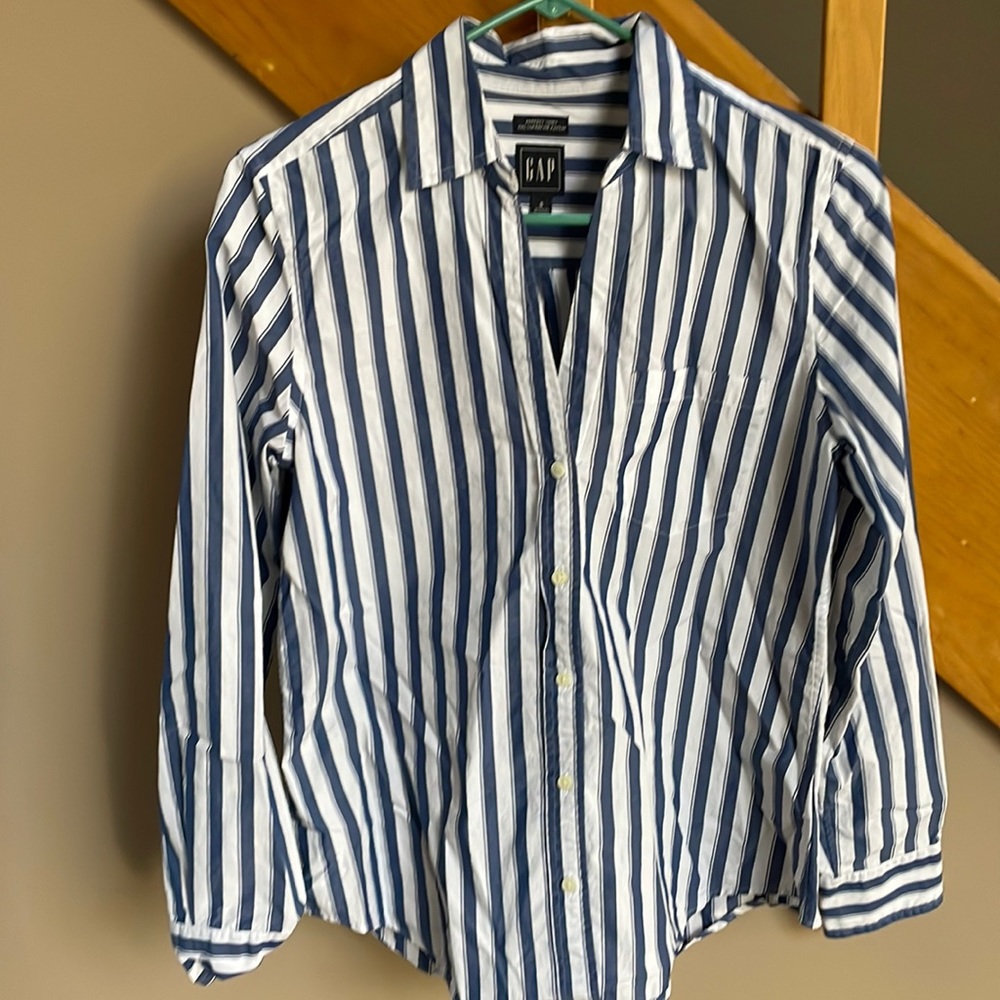 Blue and white button up